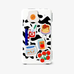 Armadietto frigo retrò con magneti icone food