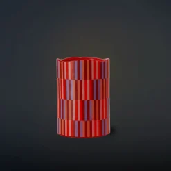 Candela LED a colonna con motivo geometrico - 10 cm