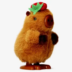 Capibara a vento con cappello a fragola