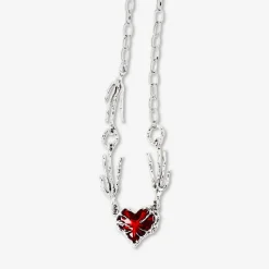 Collana argentata con cuore rosso