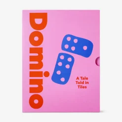 Domino in un libro