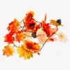 Foglie autunnali decorative per la decorazione della tavola