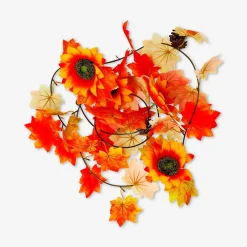 Foglie autunnali decorative per la decorazione della tavola