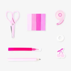Kit cancelleria in scatola a forma di cuore