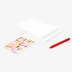 Quaderno A6 con stampa peperoncini, tasca con zip e adesivi