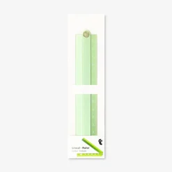 Righello pieghevole verde con stencil