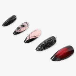 Unghie finte - Design sfumato nero e rosso